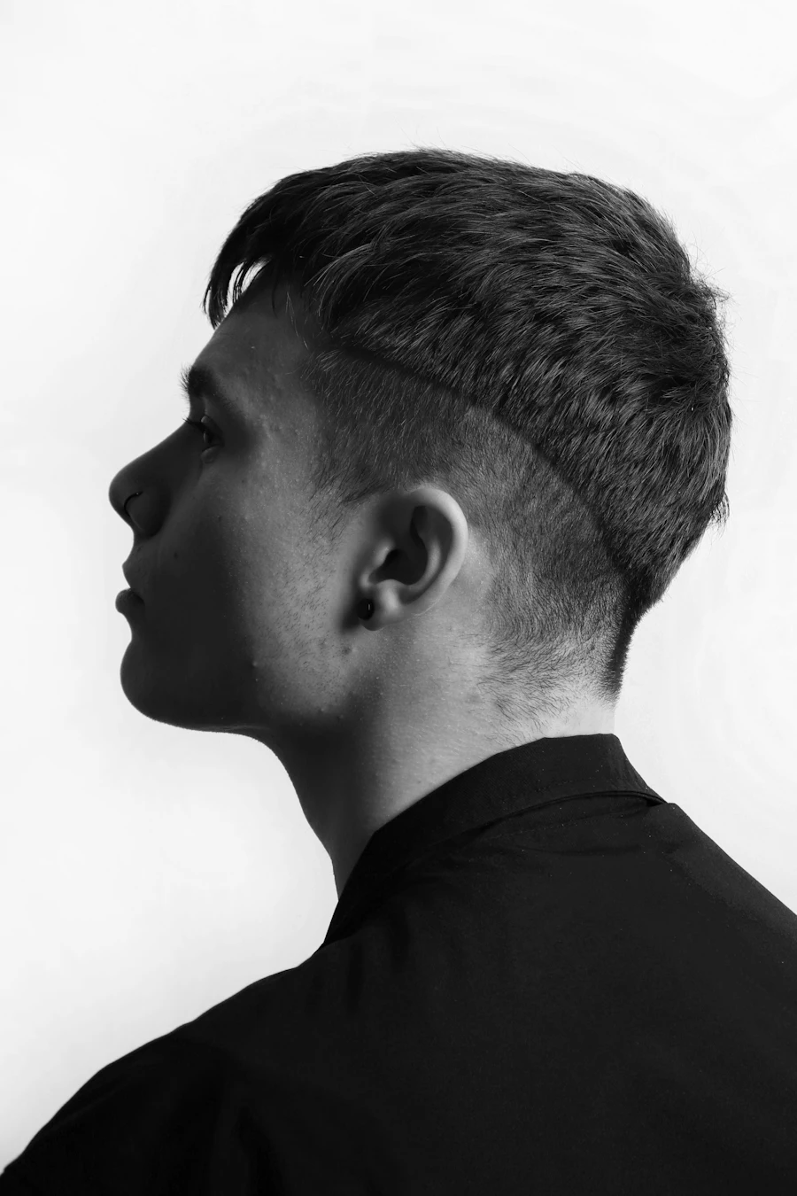 Fresh skin fade, side profile